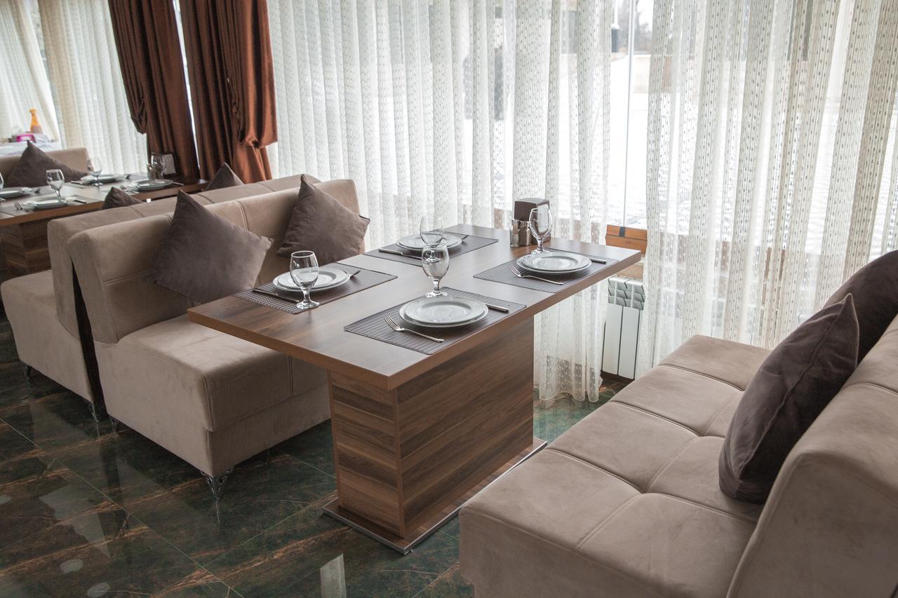 Semeni Hotel & Restaurant Mingachevir Ngoại thất bức ảnh